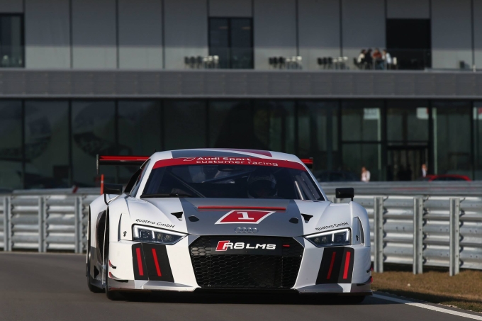 audi r8 lms 2015